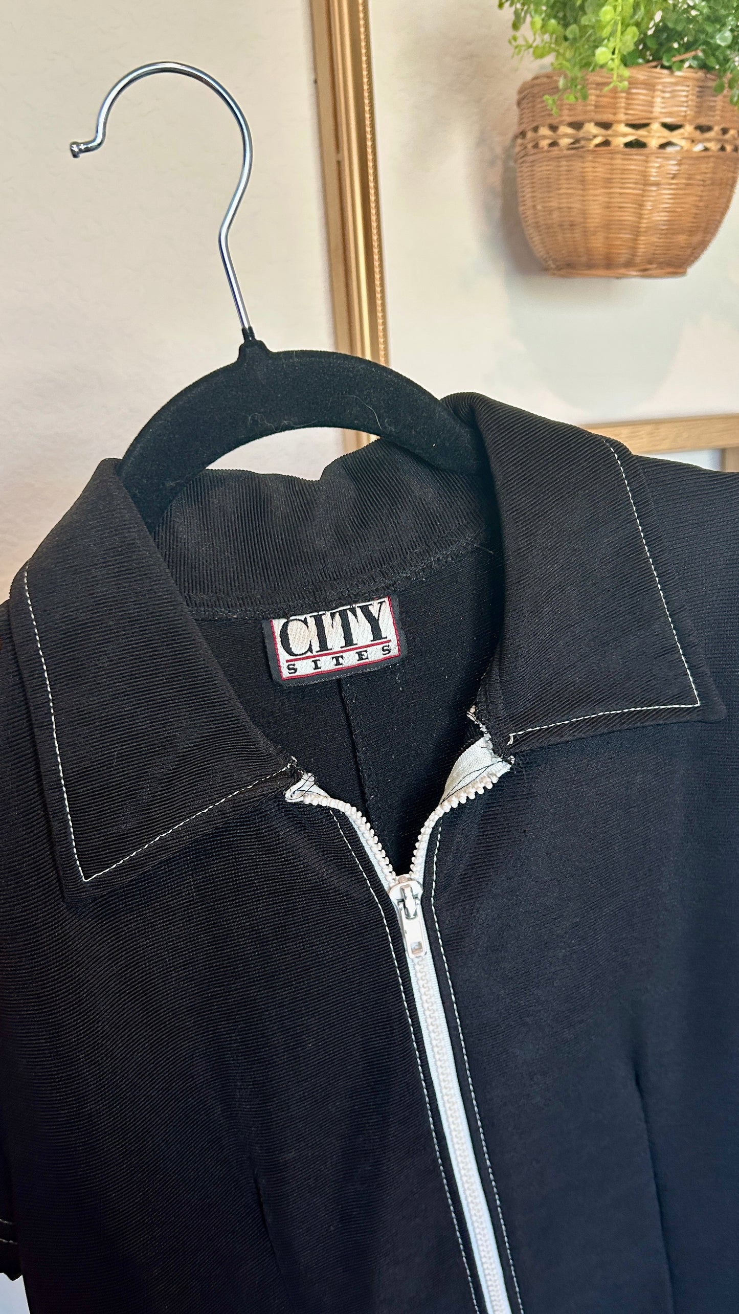 City Sites Zip Up Belted Dress (XS-M)