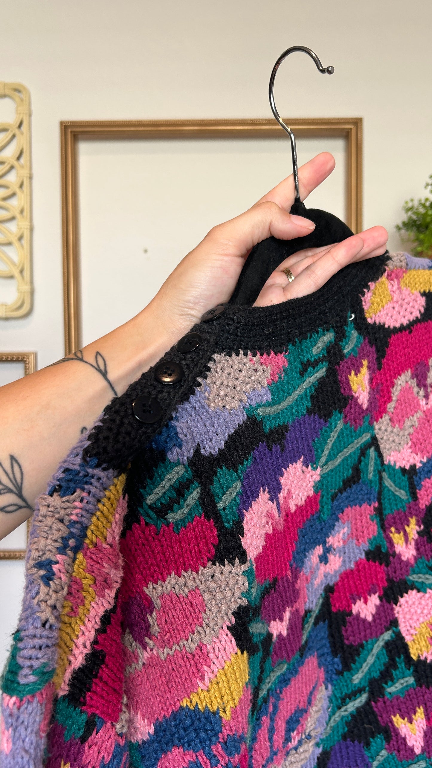 Northern Isles Hand Knit Sweater (S-L)