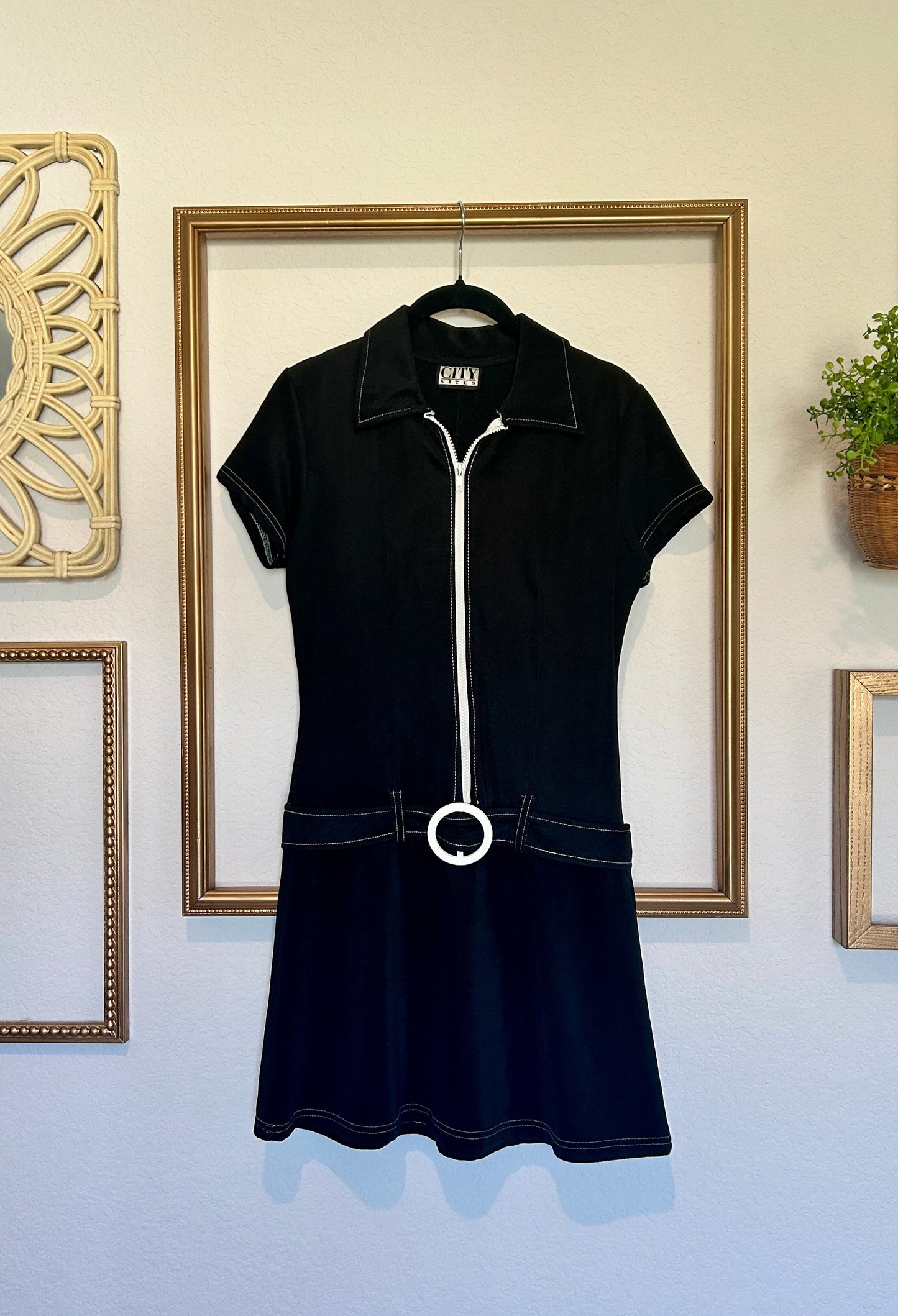 City Sites Zip Up Belted Dress (XS-M)