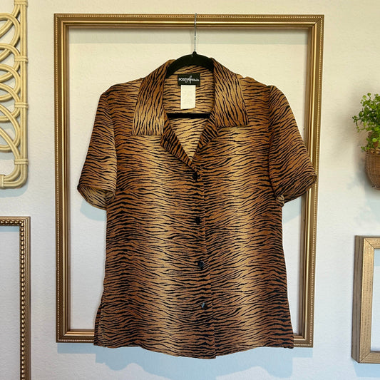 Positive Attitude Tiger Short Sleeve Button Up (M/L)